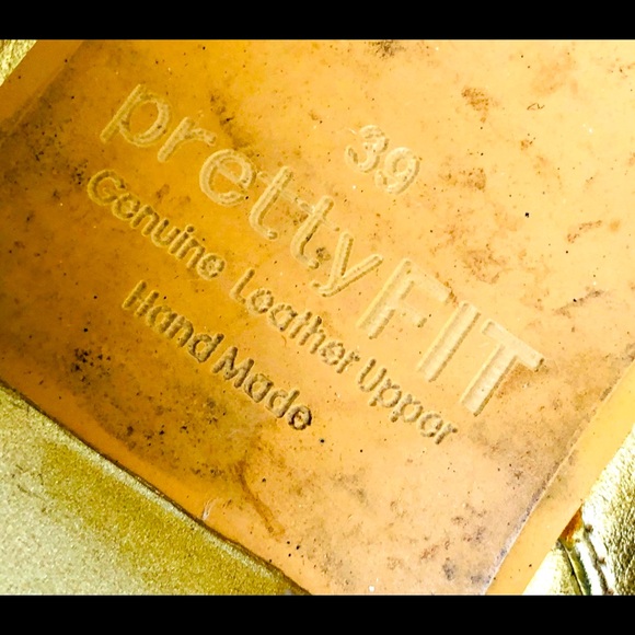 Pretty Fit flats-simple essential pair of shoes. - Picture 7 of 7